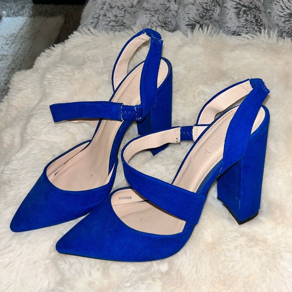 Charlotte Russe Shoes - Charlotte Russe Heels size 7